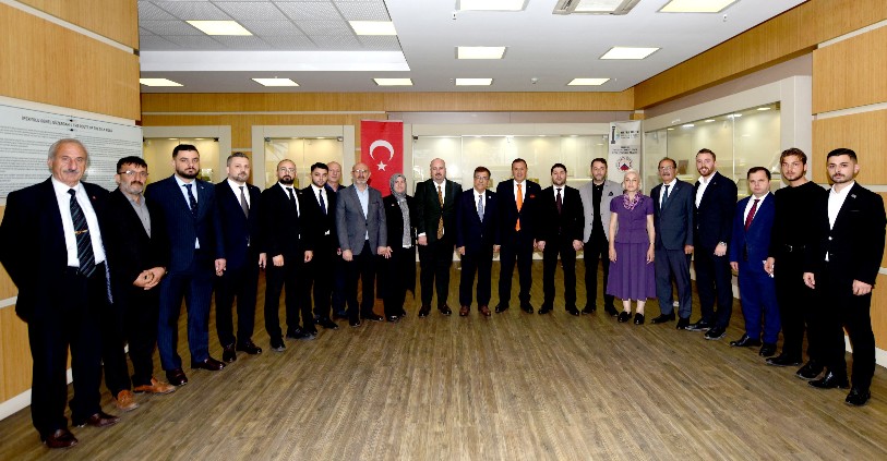 Anahtar Parti Genel Başkan Yardımcısı Sedat Yalçın TTSO’yu ziyaret etti