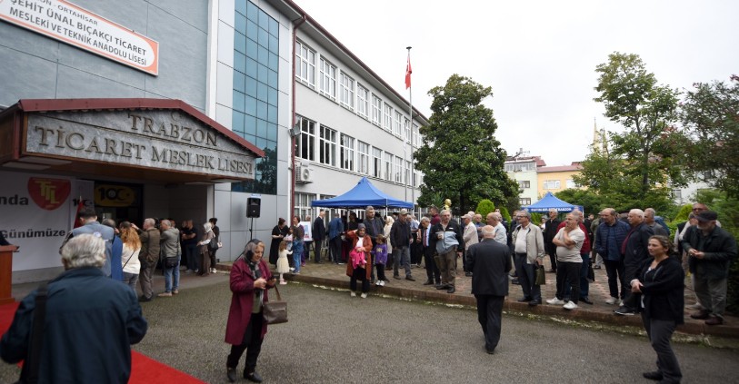 Trabzon Ticaret Lisesi’nin 102’nci yaşı kutlandı