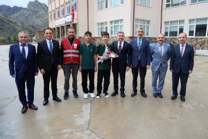 Valimiz Cevdet Atay Öğretmen ve Öğrencilerimizle Bir Araya Geldi