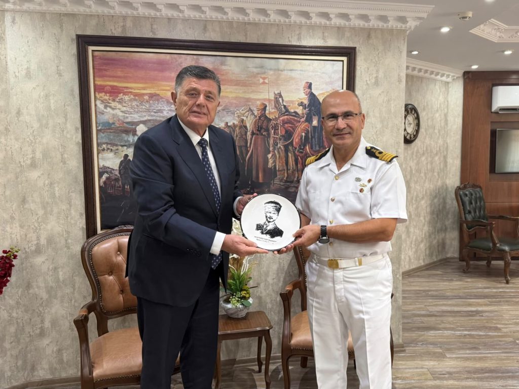 MERKEZ KOMUTANI ERDAL BİLGİ’DEN BAŞKAN YALÇINKAYA’YA VEDA ZİYARETİ