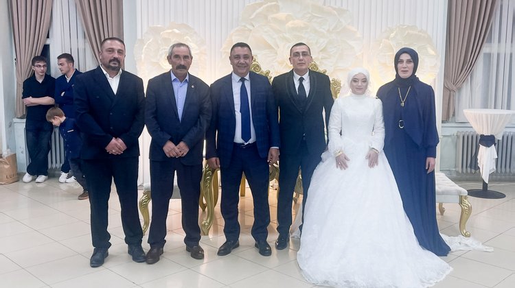 BAŞKANIMIZ, FADİME DURAN VE HAKAN YILMAZ KARDEŞLERİMİZİN DÜĞÜN TÖRENİNE KATILDI