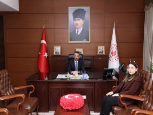 Vali Osman Hacıbektaşoğlu, Kilimli Kaymakamı Kübra Demirer’i Kabul Etti