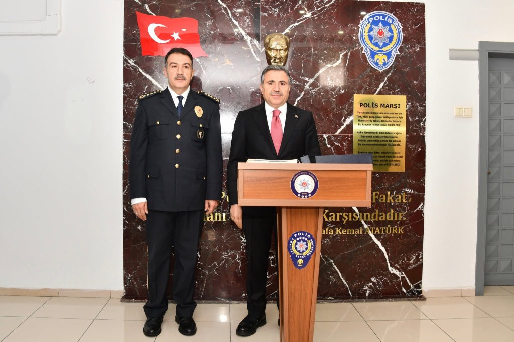 Valimiz Cevdet Atay İl Emniyet Müdürlüğünü Ziyaret Etti