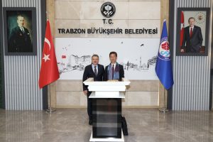 JAPONYA BÜYÜKELÇİSİ MASAMİ’DEN BAŞKAN GENÇ’E ZİYARET