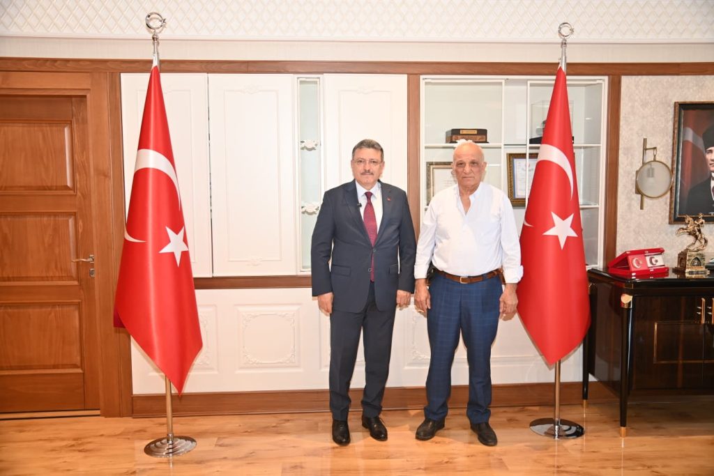 BAŞKAN GENÇ, ŞEHİT AİLELERİNİ AĞIRLADI