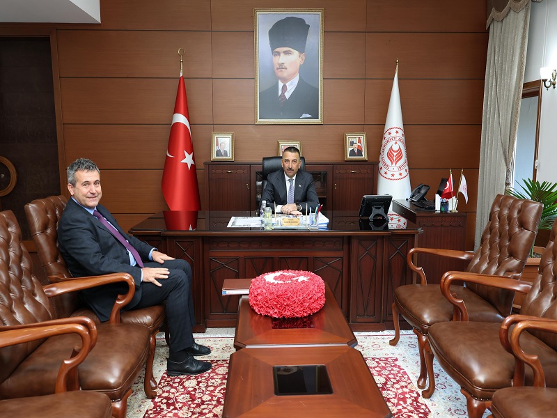 Vali Osman Hacıbektaşoğlu, İl Özel İdaresi Genel Sekreteri Ahmet Karayılmaz’ı Kabul Etti