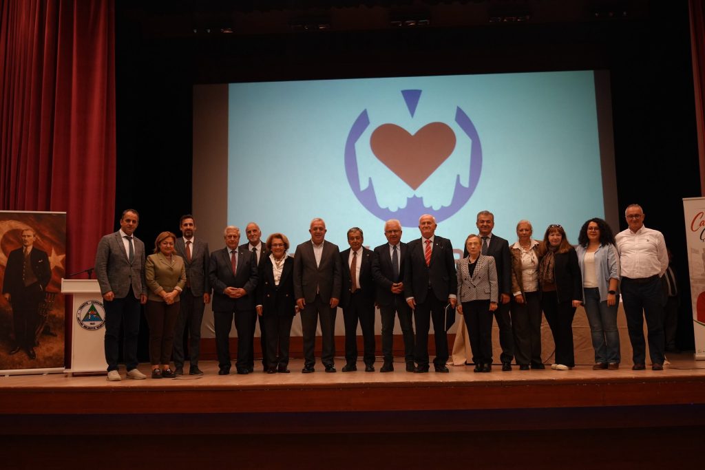 KARDİYORENAL SENDROM HALK KONFERANSI DÜZENLENDİ