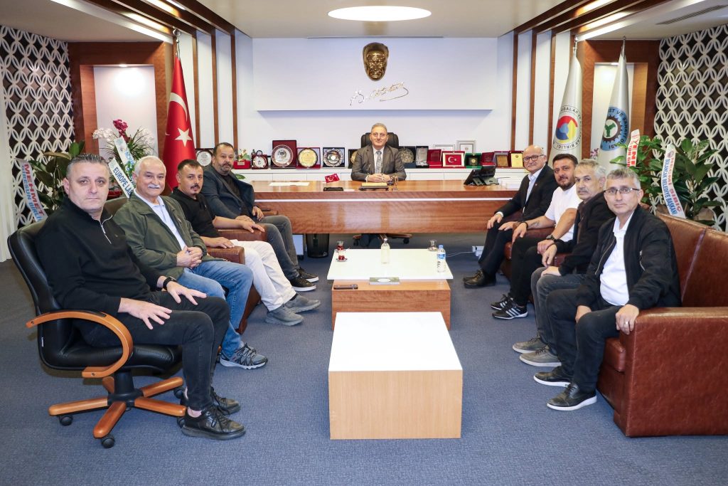 Çakırmelikoğlu’na Tebrik Ziyaretleri Sürüyor